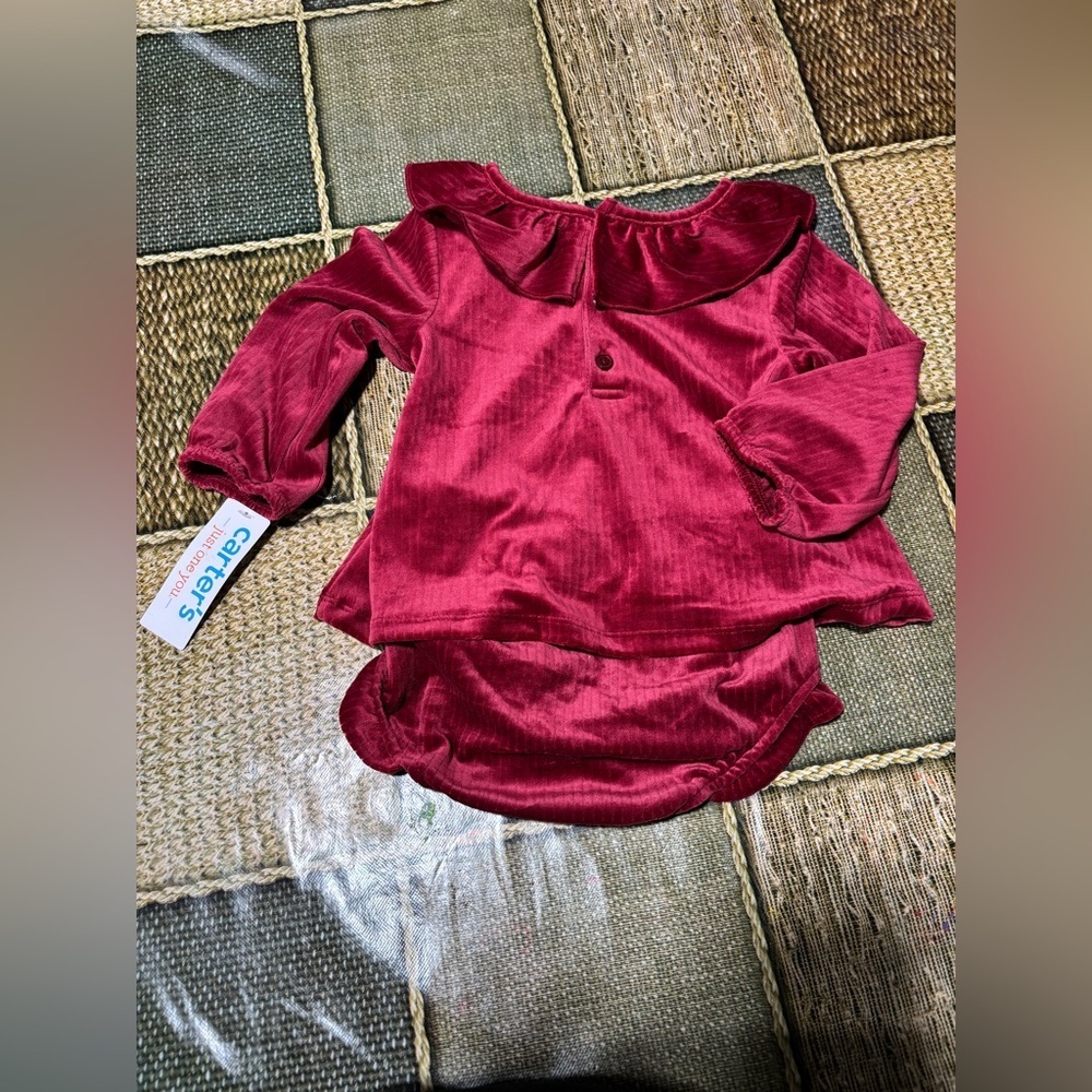 Carter's Burgundy Baby Set - Picture 7 of 8